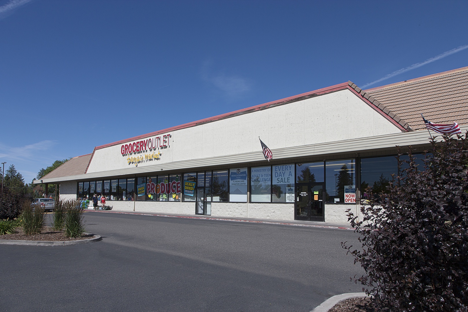 Outlet mall in bend oregon Find Shopping Centers and Malls local business listings in and near Redmond, OR. Get Shopping Centers and Malls business addresses, phone numbers, driving directions, maps, reviews and more.